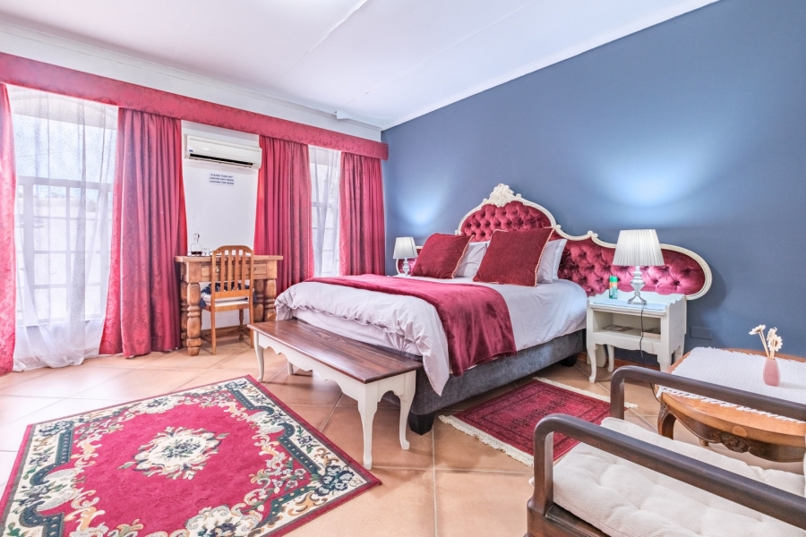 8 Bedroom Property for Sale in Parys Free State
